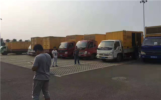 天安乡400KW发电机出租
